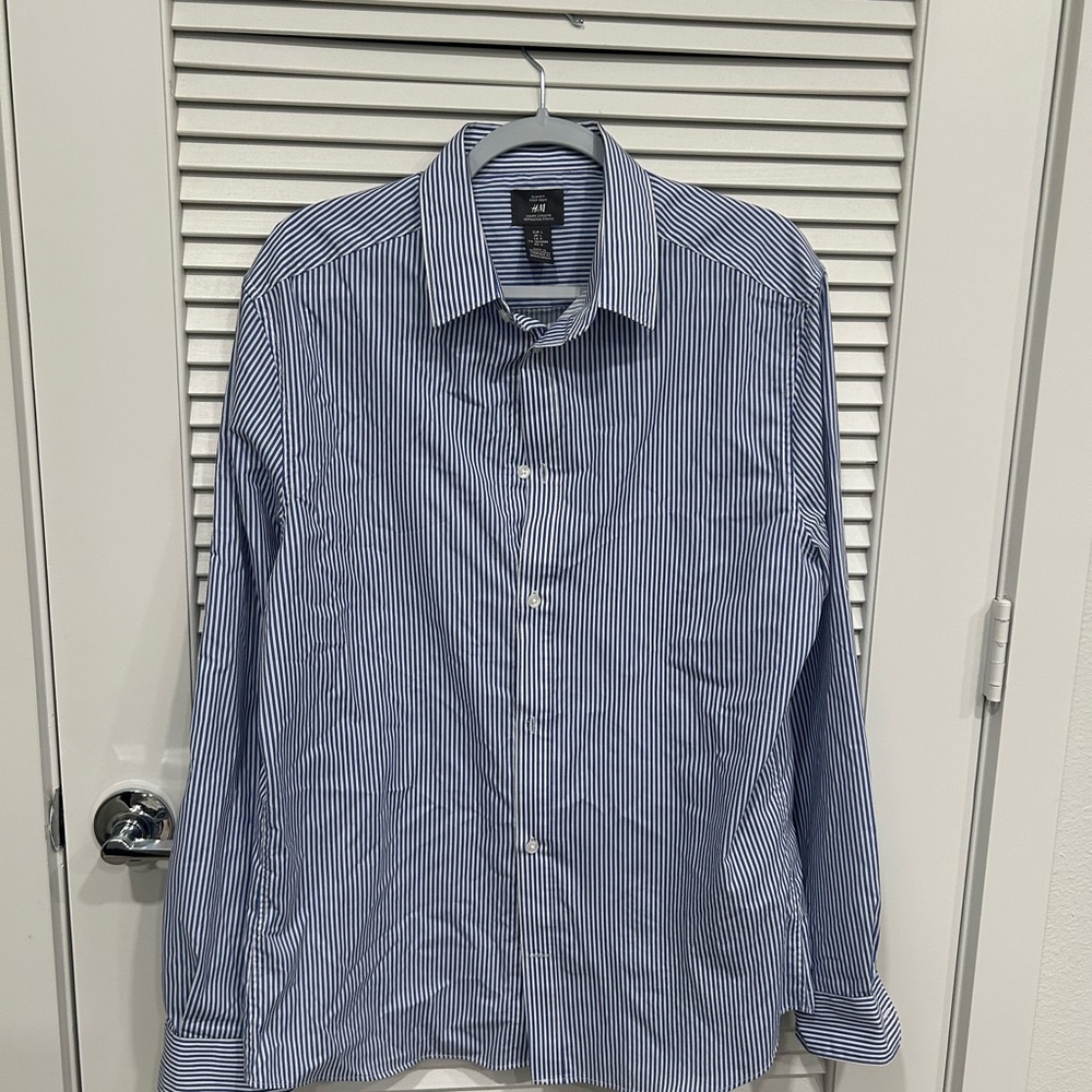 H&M Blue Casual Button Down Shirt for Everyday Wear